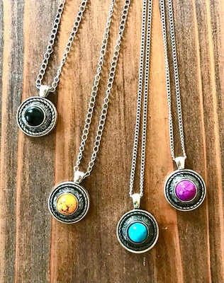 Collar Western Concho | Collar Gargantilla Vaquera | Piedras Hechas por el Hombre Foto 1 de 4