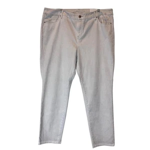 Chicos Size 4 Platinum Jegging Slim Fit Tapered Leg Light Wash Jeans - Picture 1 of 7