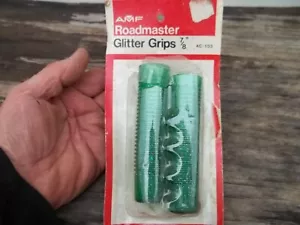 NOS AMF Roadmaster 7/8" Green Glitter Grips Bicycle Tri-Cycle Un-Used FREE SHIP - Picture 1 of 4