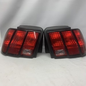 1999-2004 Ford Mustang Pair Of Left & Right Tail Lights OEM Original Factory