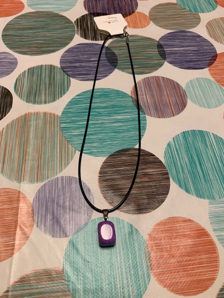 COLLANA ARTIGIANALE PIETRA VIOLA ...FATTI O FAI UN REGALO A CHI AMI - Immagine 1 di 1