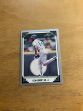 1991 Leaf Ken ￼ Griffey Jr. Baseball Card-#372