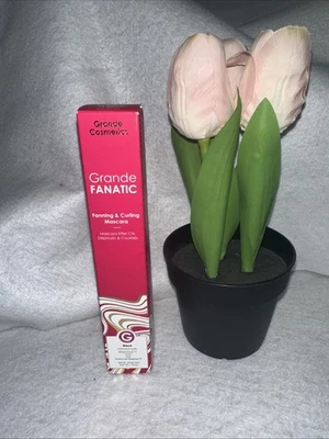 GrandeFANATIC Fanning & Curling Mascara - Image 1 of 4