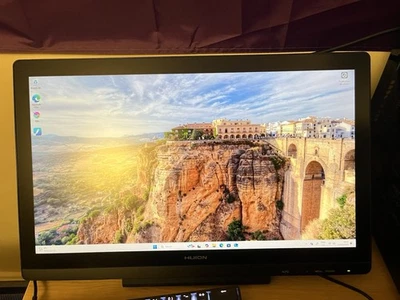 Huion Kamvas 20 Graphic Tablet Black With Stand, Pen And Power Supply - Image 1 of 4