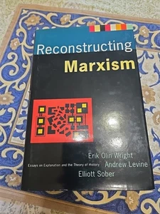Reconstructing Marxism : Essays on Explanation and the Theory of History.. HC DC - Picture 1 of 4