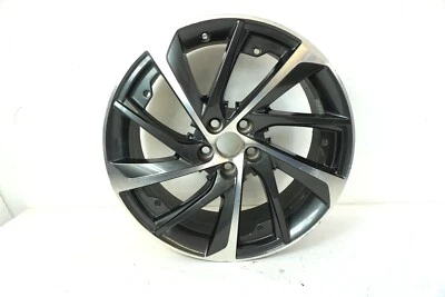 Llanta OEM 2018-2020 Lexus RX350 20x8 42611 0E430 Foto 1 de 3