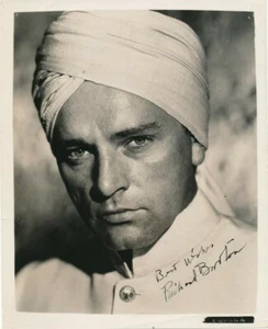 Richard Burton-STUNNING Vintage Signed Photograph - Picture 1 of 1