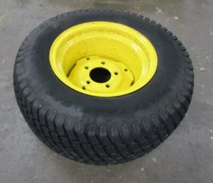 John Deere 335 345 425 Hinterrad Felge Reifen 23x10.50-12 - Bild 1 von 5