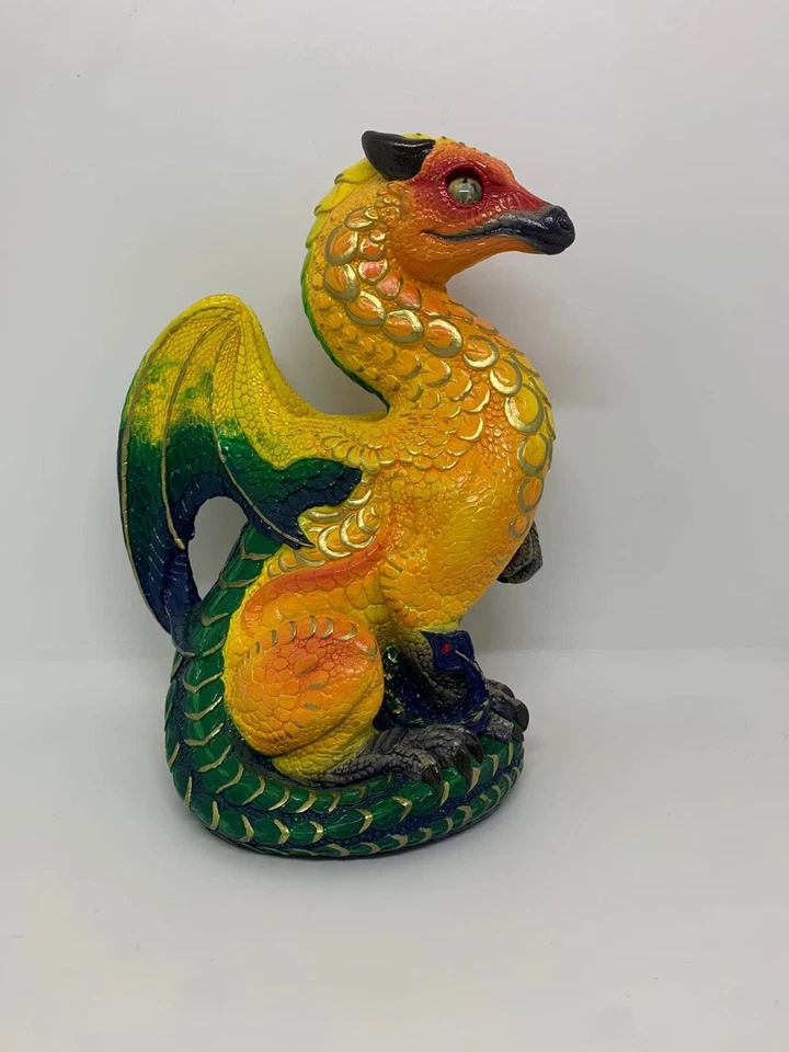 Windstone Editions PYO Keeper 'Sun Conure' Foto 1 de 4