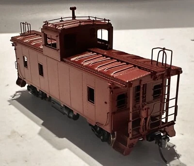 Overland Models HO UP CA-6 Brass Caboose Painted Unlettered - Image 1 of 4