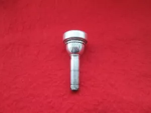 Yamaha 11E4 Cornet Mouthpiece - Picture 1 of 3