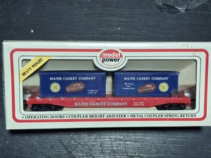 1990's Model Power Maine Casket Company Flat Car Load - Picture 1 of 3