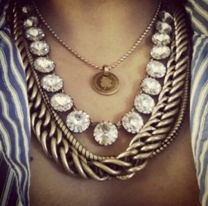 J Crew Necklace Venus Flytrap Glass Crystal & Brass Tone Statement Bling 17”L - Picture 1 of 10