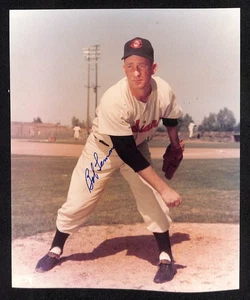 Signed Autographed BOB LEMON 8X10 Cleveland Indians Photo - w/ JSA COA/LOA - Picture 1 of 2