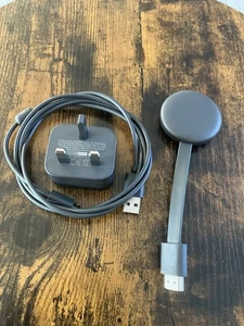 Google Chromecast 3rd Gen 1080p HD Digital Media Streamer - Charcoal NC2-6A5 - Picture 1 of 2