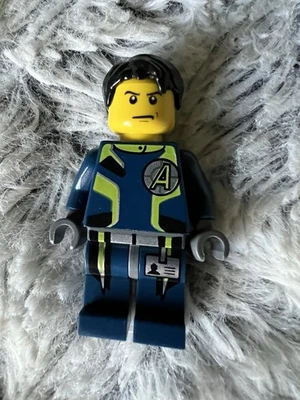 Lego Agent Chase Minifigure Agents 8633 - Image 1 of 2