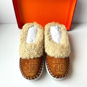 Tory Burch Damen Lammfell Hausschuhe geprägt gemütlich bequem brandneu im Karton 7,5 - Bild 1 von 13