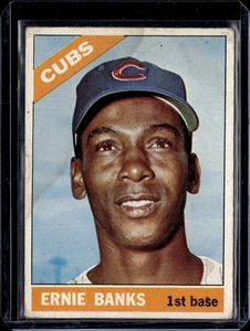 1966 Topps #110 Ernie Banks Chicago Cubs (HOF) LOW GRADE (Stain/Wrinkle) - Bild 1 von 2