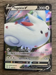 Pokemon Vivid Voltage 2020 Juego de cartas coleccionables Togekiss V 140/185 (2) paquete nuevo - Imagen 1 de 2