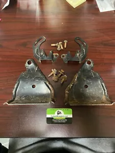 Oem Jeep Wrangler TJ 97-02 Rear back Folding Seat Mounting Brackets hardware set - Picture 1 of 5