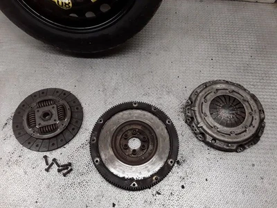 Volkswagen Golf Plus 2005 Diesel clutch set kit 702730 DEV480433 - Image 1 of 4