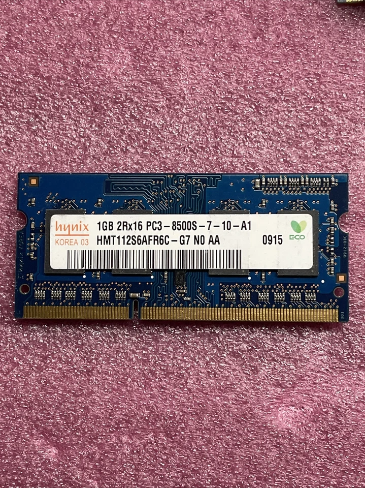 2GB 2x1GB HMT112S6AFR6C-G7N0 AA Hynix 1GB PC3-8500 DDR3-1066MHz non-ECC A1 - Image 1 of 4