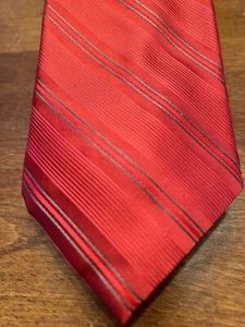 Liz Claiborne ~ rot ~ grün ~ gerippt gestreift ~ 3,75 Zoll ~ 100 % Herrenseidenkrawatte ~ sehr guter Zustand ~ - Bild 1 von 6