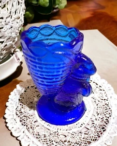 Conejo de Pascua de vidrio azul cobalto vintage con cesta soporte para palillo de dientes taza huevo - Imagen 1 de 21