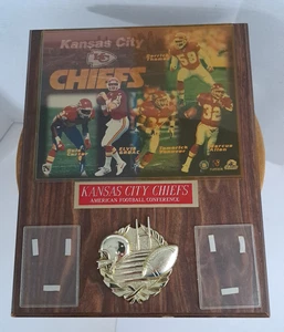 Vtg Kansa City Chiefs 1997 NFL Player QB Club Wood Team Plaque 15x12 - Picture 1 of 8