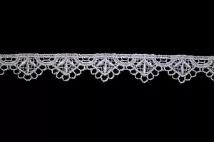 Unotrim 3/4 inch Wide White Ivory Black Rayon Scalloped Venice Lace Trim By Yard - Picture 1 of 4