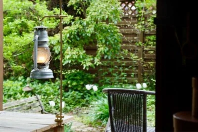 Soporte para linterna de latón FEDECA Foto 1 de 4