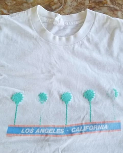 Vintage 1980s Los Angeles - California ~ single stitch T-shirt Sz: S / M (Read) - Picture 1 of 4