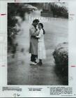 1989 Press Photo John Cusack with Ione Skye in &quot;Say Anything&quot; - tup18301