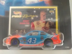1997 HOT WHEELS PRO RACING SERIES  BOBBY HAMILTON #43  STP GRAND PRIX  1/64 - Picture 1 of 5