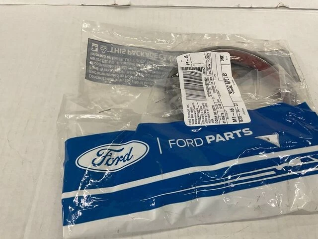 Original Ford 2003-2010 - Sello principal trasero 3C3Z-6701-B Foto 1 de 4