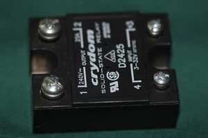 Crydom D2425 Solid State Relay 25A input 3-32v dc output 240Vac Relais - Bild 1 von 1