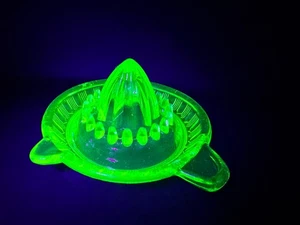 Uranium Glass Juicer Crown Crystal Australia Green Depression Glows Reimer - Picture 1 of 19
