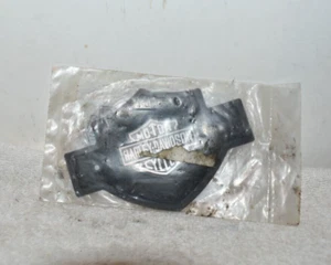 Harley Davidson FXR / FXST Sissy Bar Medallion Bar/Shield NOS P/N 99013-82 H1 - Picture 1 of 4