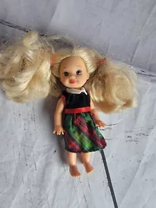 Vintage Mattel 1994 Mini Barbie Plastic Dolls 4 Inch - Picture 1 of 6
