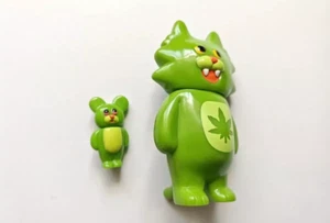 Club Babo Mini Topi Topo e Gatto Verde Super Felice Catnip Sofubi Vinile, Un Set - Foto 1 di 1