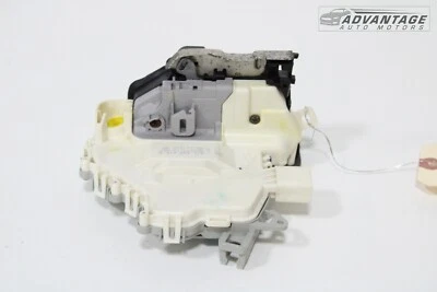 Actuador de cierre de puerta delantera izquierda AUDI A7 2012-2016 8J1837015D OEM Foto 1 de 4