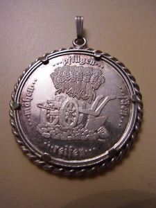 A683- 900er Silber Münzanhänger alt Gerahm Lang 4,5 cm Breit 3,5 cm Gew 15 Gramm - Bild 1 von 2