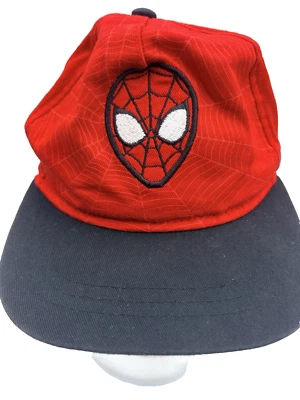 Gorra Marvel Comics Spider-Man Juvenil Bordada Snapback Roja y Negra OSFM Foto 1 de 4