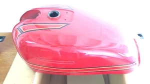 SUZUKI GS550 1979 1980 1981 FUEL TANK 44100-47070-00J GENUINE JAPAN RED N.O.S - Picture 1 of 9