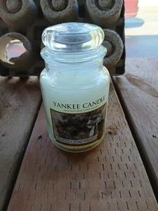Yankee Candle Frosted Cedar Wreath Jar 22 oz Single Wick Rarität Unburned Retired - Bild 1 von 2