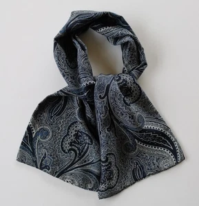 Weiche Seide Krawatte blau Paisley 40" x 7" handgefertigt. - Bild 1 von 2