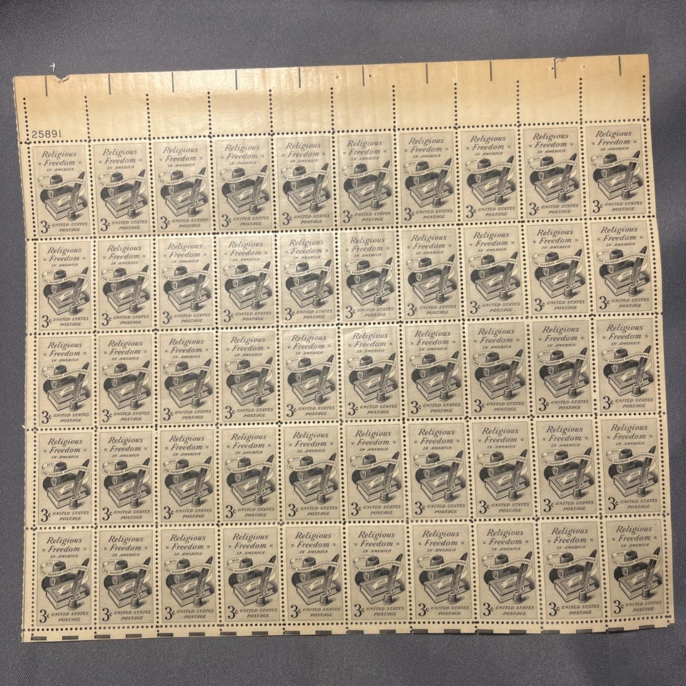 Scott 1099 - 1957 Religious Freedom Full Sheet of 50 US 3¢ Stamps MHN - Image 1 of 1