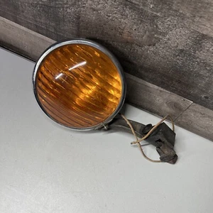 Vintage Appleton Lorraine Fog Light w/ Mounting Brackets Yellow Lamp Lense - Bild 1 von 16