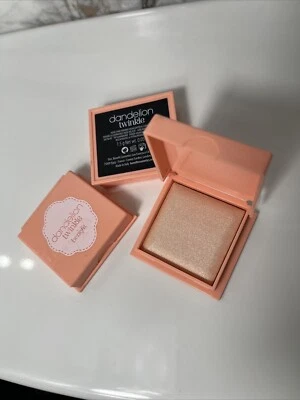 3 X Iluminador de Diente de León Benefit Twinkle - Rosa Desnudo Suave - 0,05 OZ - SIN CAJA Foto 1 de 3