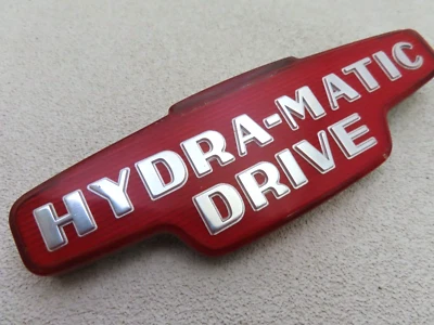 NOS OEM GM 1948 - 1949 Oldsmobile 98 88  / station wagon  emblem badge ornament Foto 1 de 4